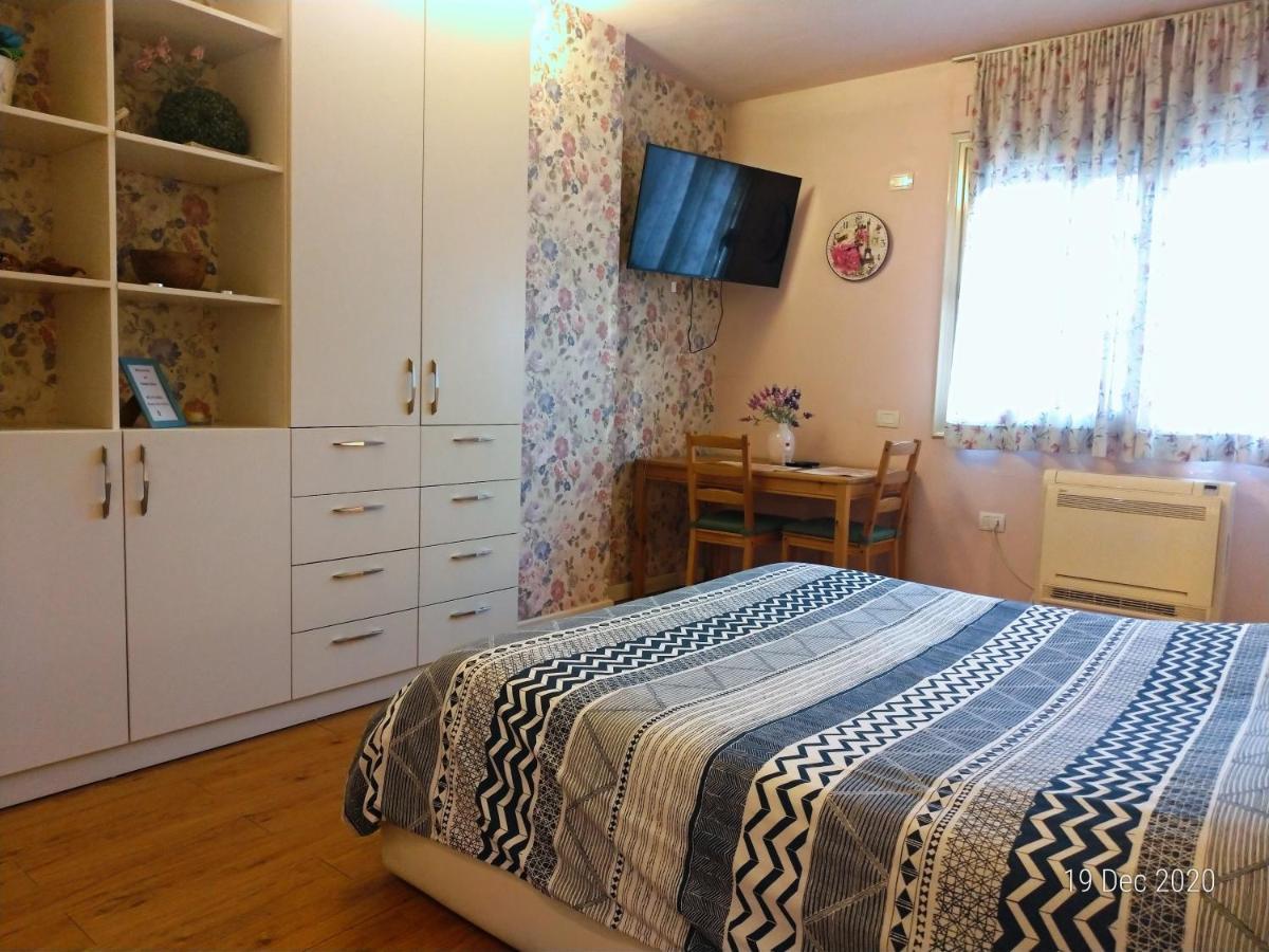 Studio Silva Tiranë Luaran gambar